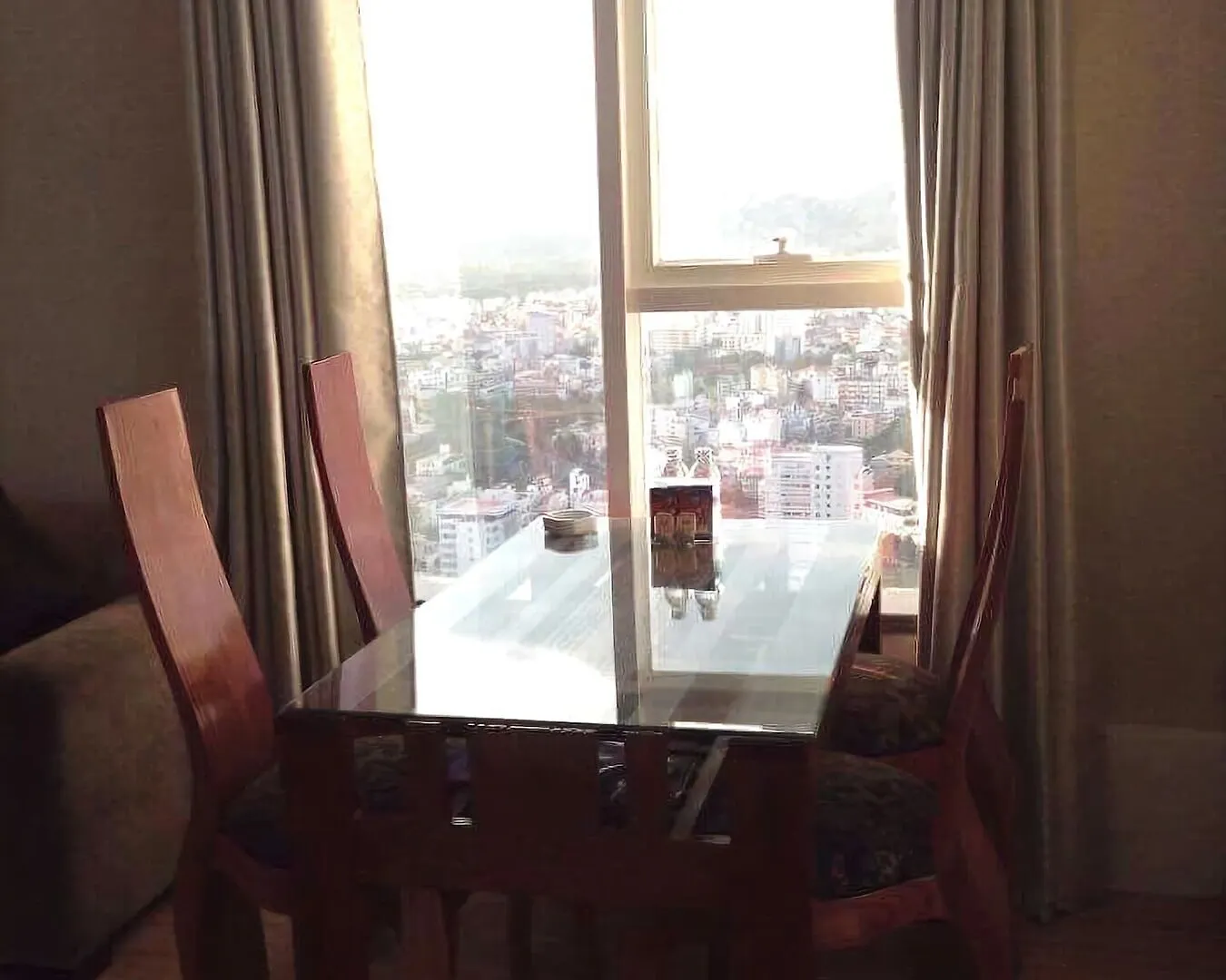 Ideal Time Apartment Να Τρανγκ
